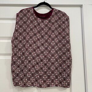 Women's Ann Taylor Burgundy Scoop Neck Sleeveless Blouse XL